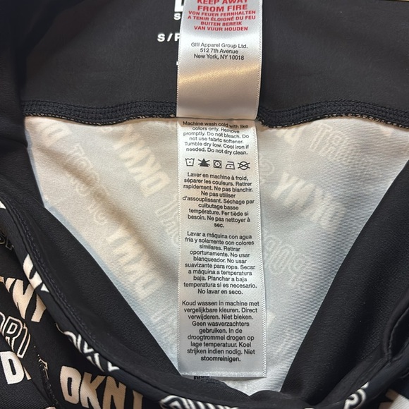 ✨NWT MSRP $49.50 DKNY Sport High Waist Bike Short Size Small w/Side Pockets - Picture 9 of 9